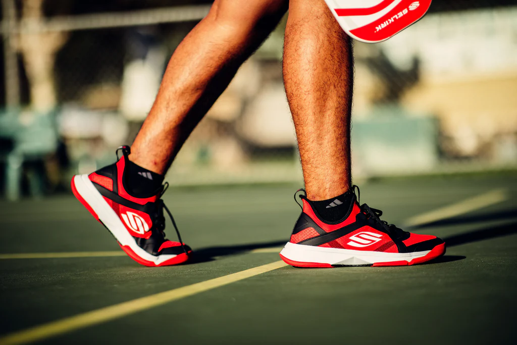 What To Look For in Pickleball Shoes?